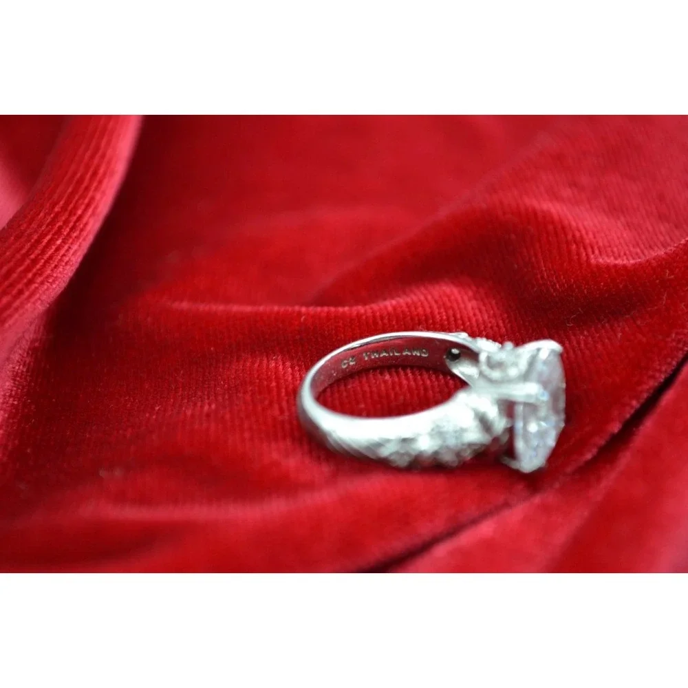 Judith Ripka Sterling Silver 925 Cushion Cut CZ Statement Ring Size 6